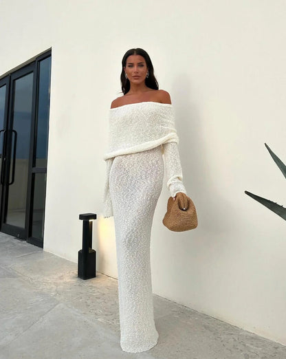 Elara - Elegant Off-Shoulder Maxi Dress